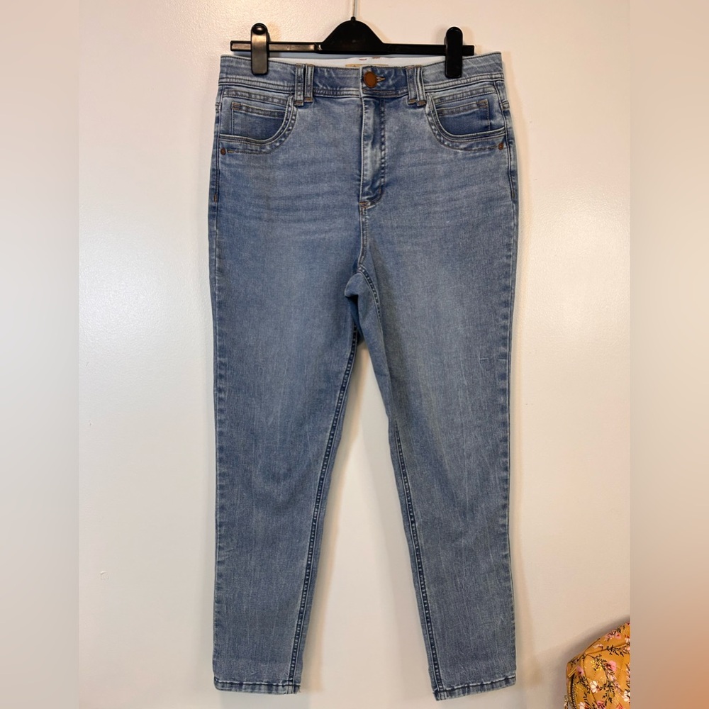 Democracy Light Blue Straight Leg Jeans Ab Solution Women’s Size 12